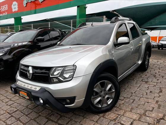 RENAULT DUSTER OROCH 2.0 16V HI-FLEX DYNAMIQUE MANUAL RENAULT DUSTER OROCH 2.0 16V HI-FLEX DYNAMIQUE MANUAL
